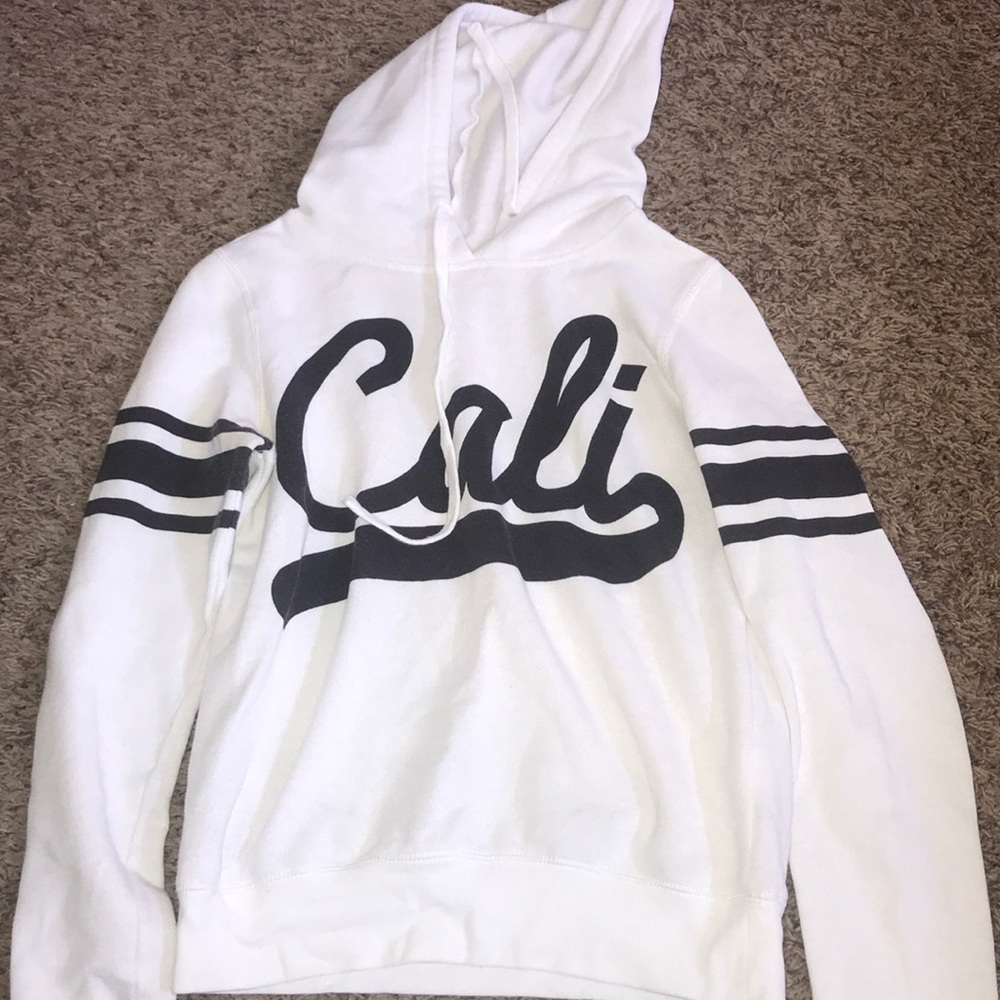 “Cali” white hoodie